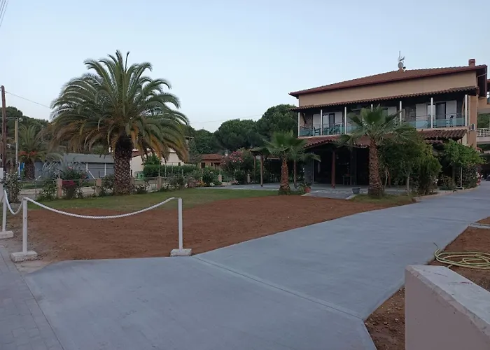 Itamos Migdanis House ホテル