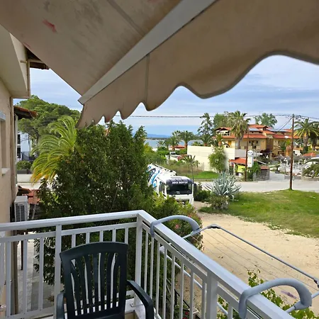 Itamos Migdanis House Hotel