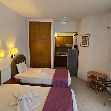 Itamos Migdanis House Vourvourou