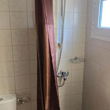 Itamos Migdanis House