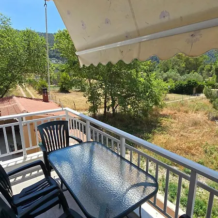 Itamos Migdanis House Hotell