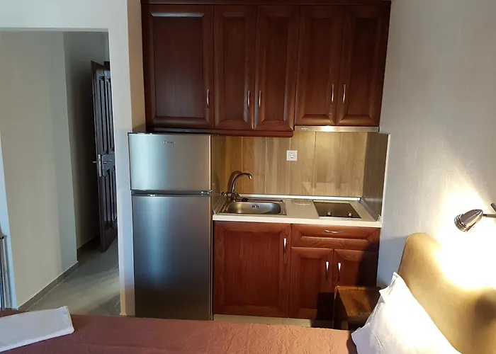 Hotel Itamos Migdanis House *