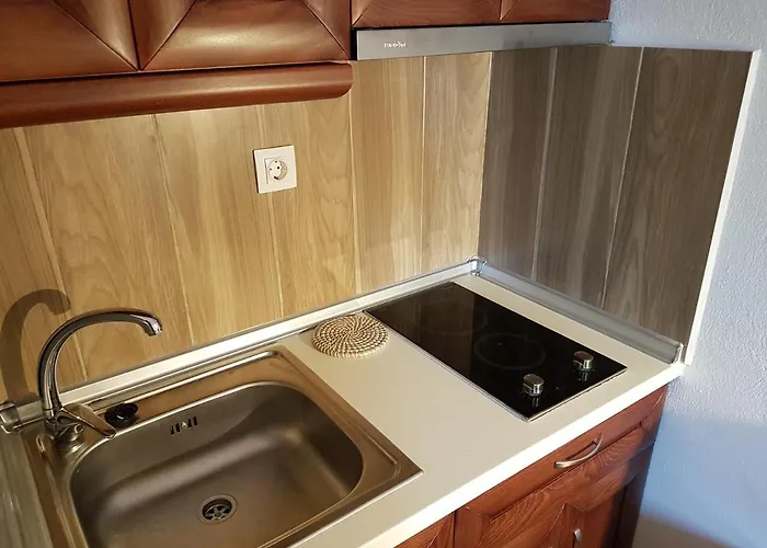 Itamos Migdanis House Hotel *