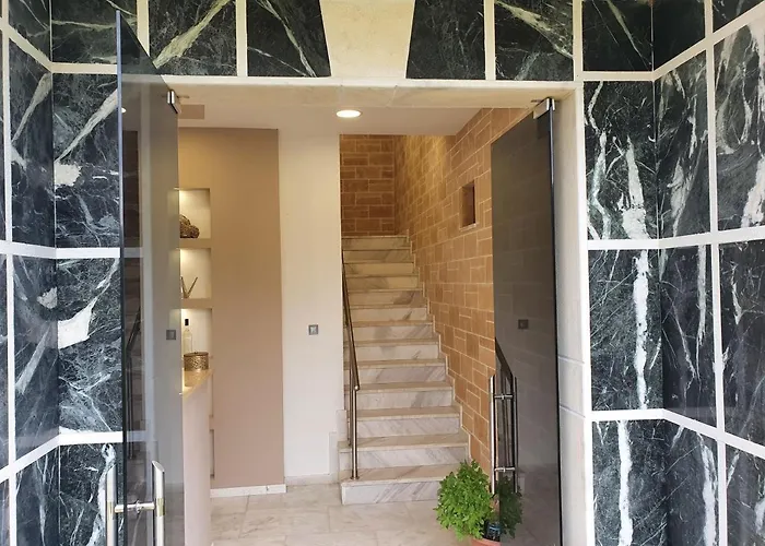 Itamos Migdanis House *