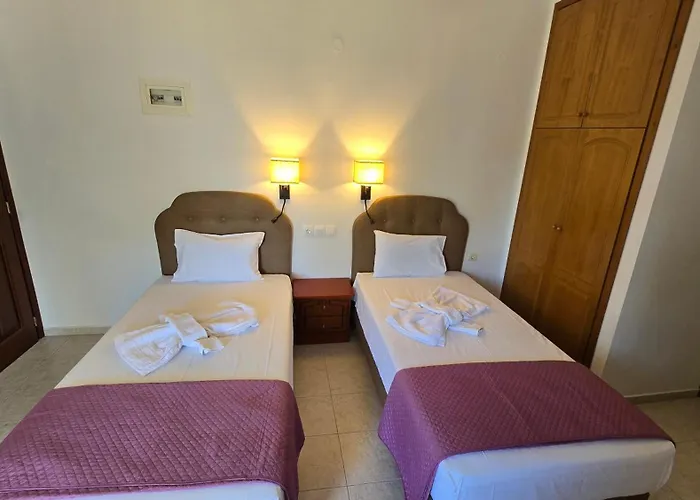 Itamos Migdanis House Hotel