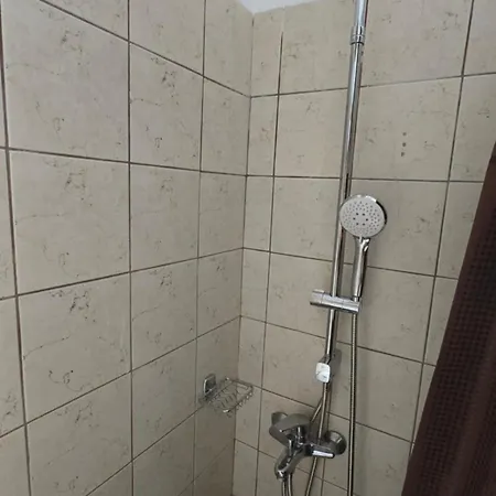 Itamos Migdanis House Otel *