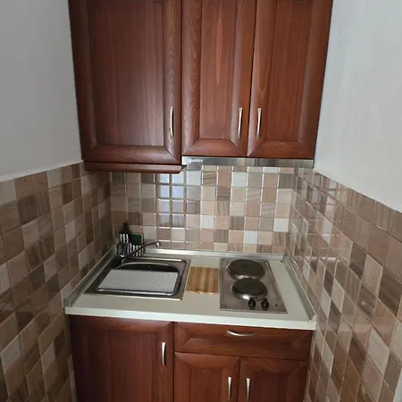 Otel Itamos Migdanis House *