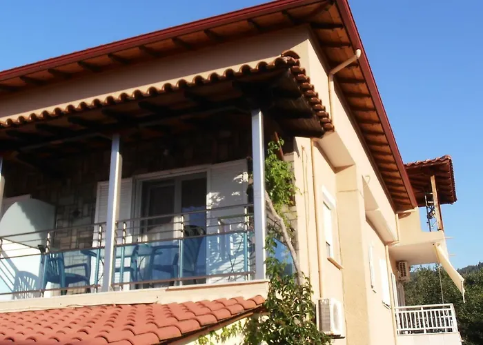 מלון Itamos Migdanis House